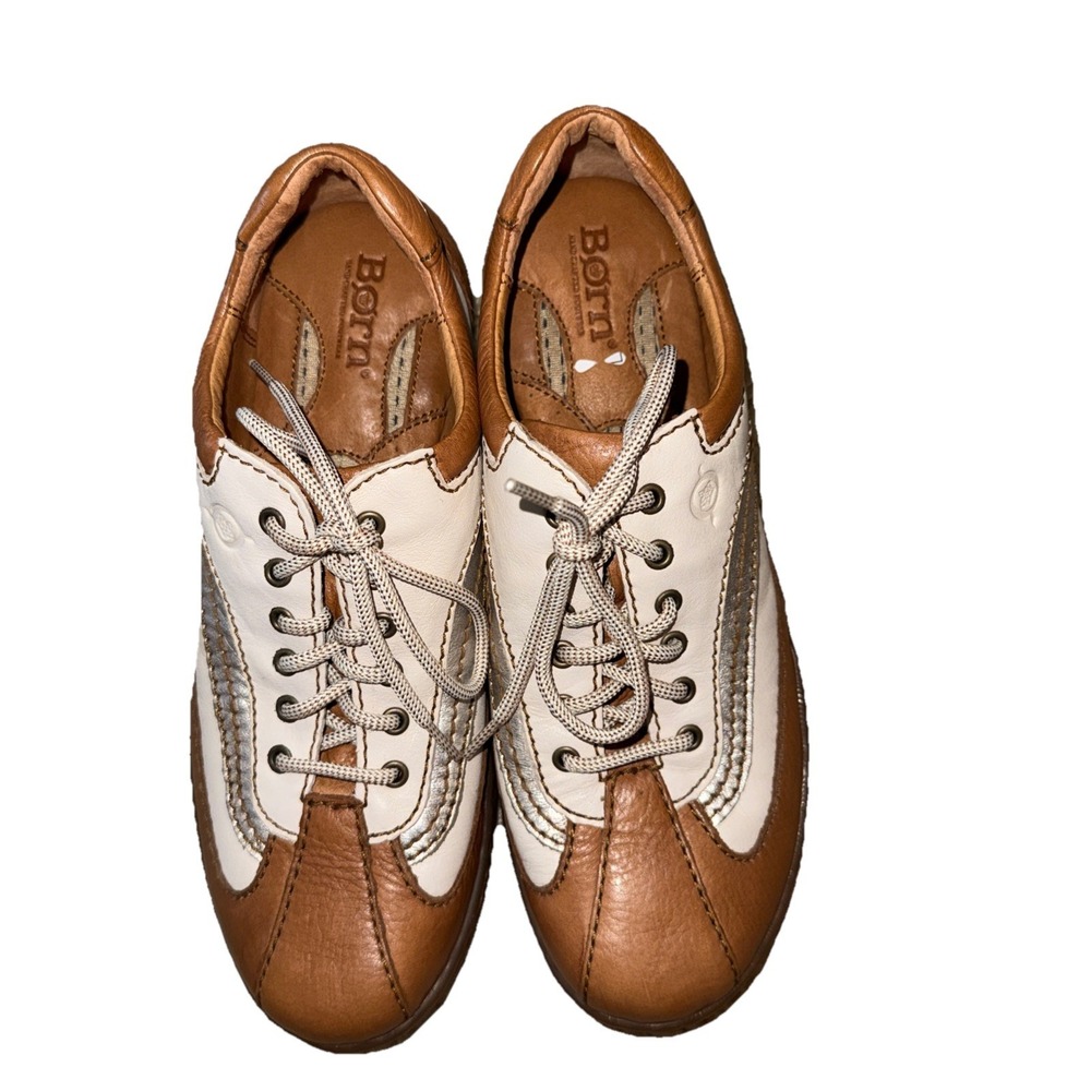 Born Womens Low Top Leather Uppers Walking Sneakers US 7